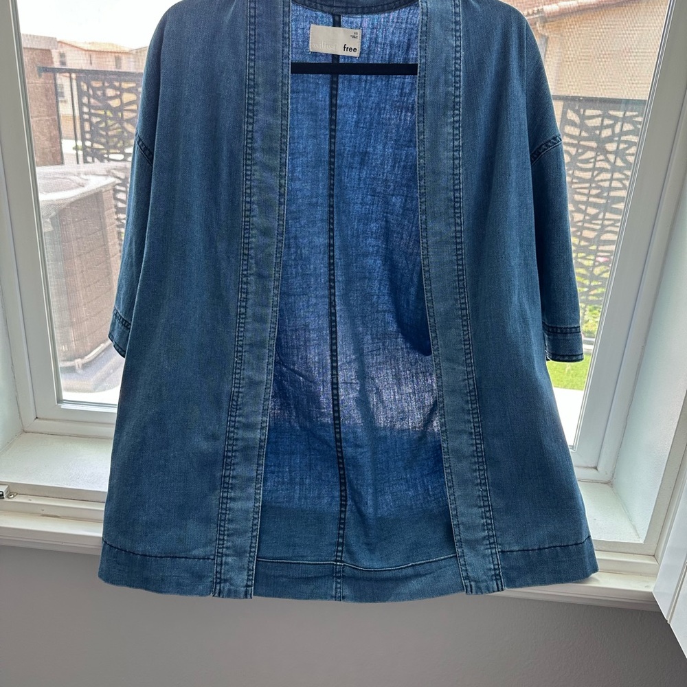 ARITZIA//Wilfred Free Arai Robe Blue Denim Kimono-Size X-Small
